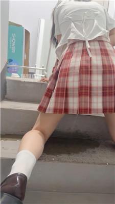 014527zq49yfql0zx4dj9p.jpg