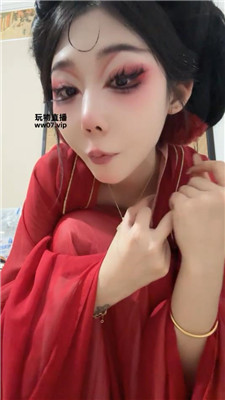 173929ymjpfj7kmi0a8xxk.jpg