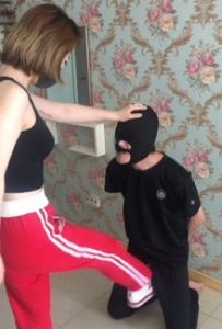 ���鵰���ޡ��Ը�Ů����-�������ʳͷ�¥���׵������