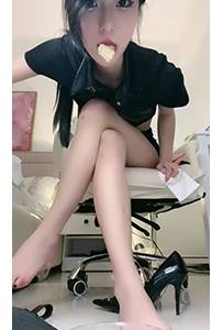 211�������� ��һ�ӽ�ιʳ�㽶����ը