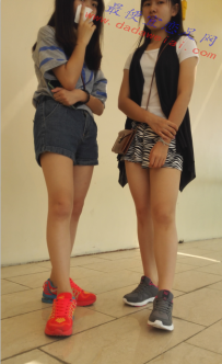 սǰŮ��ȫ��������ˮӡԭ���һ����ʮ���׷�ɽ֮��4�ڸ�����Ƶ 57P