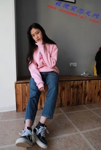 ��001�ڣ��崿ϵ��һŮ����vans������ 254P