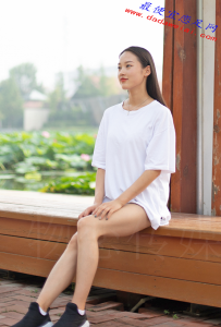 ��032�ڣ���ˮ��ܽ�أ���ɫ��Ь�䴿�������� 178P������Ƶ